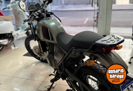 Motos - Royal Enfield HIMALAYAN 411 2021 Nafta 4600Km - En Venta
