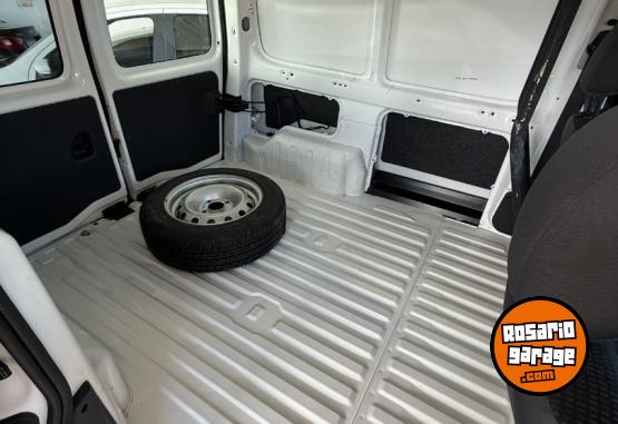 Utilitarios - Citroen Berlingo Furgon 2024 Nafta 24000Km - En Venta
