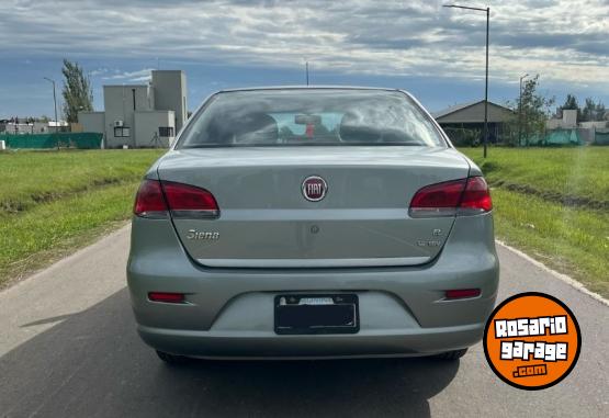 Autos - Fiat SIENA EL 1.6 16v 2015 GNC 106100Km - En Venta