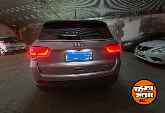 Camionetas - Jeep Limited 1.3 T270 2022 Nafta 85000Km - En Venta