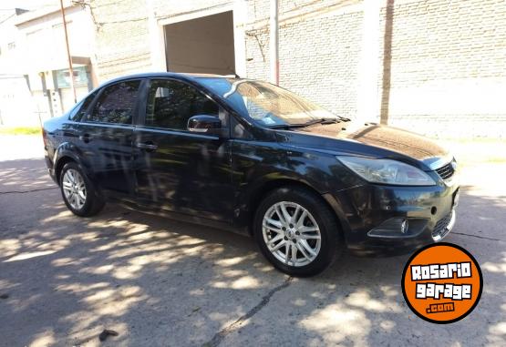 Autos - Ford FOCUS  2.0 GUIA GNC 2010 GNC 188963Km - En Venta