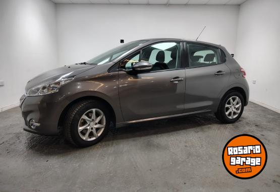 Autos - Peugeot 208 1,5N ALLURE TOUCHSCRE 2014 Nafta 75357Km - En Venta