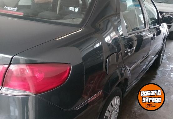 Autos - Fiat Attractive 1.4 2011 Nafta 145000Km - En Venta