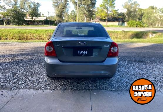 Autos - Ford Focus 2013 Nafta 200000Km - En Venta