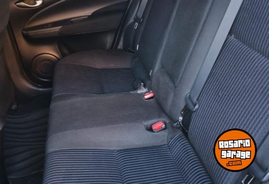 Autos - Toyota YARIS XS SEDAN 2019 Nafta 90000Km - En Venta