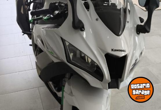 Motos - Kawasaki ZX10R 2017 Nafta 17500Km - En Venta