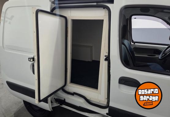 Utilitarios - Renault Kangoo 2013 Nafta 135000Km - En Venta