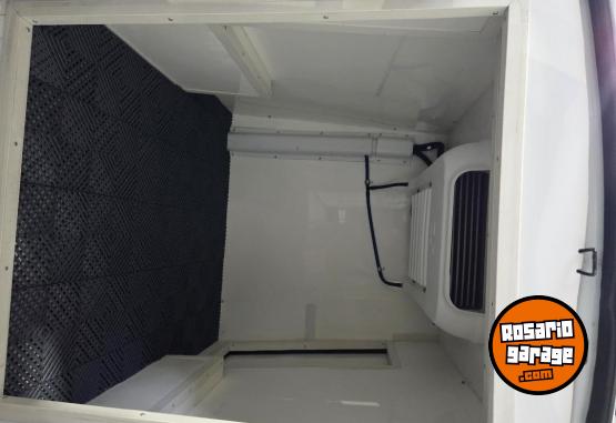 Utilitarios - Renault Kangoo 2013 Nafta 135000Km - En Venta