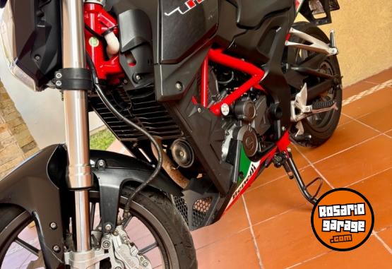 Motos - Benelli TNT 250 2017 Nafta 14000Km - En Venta