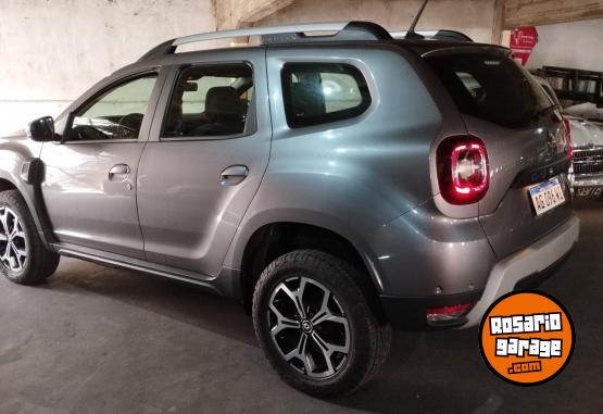 Autos - Renault DUSTER ICONIC 1.3T CVT 2023 Nafta 51600Km - En Venta
