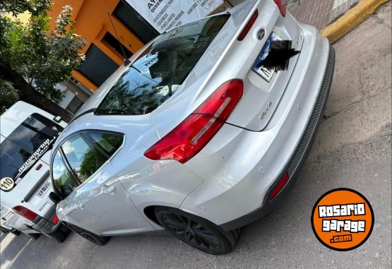 Autos - Ford focus 2016 Nafta 140000Km - En Venta