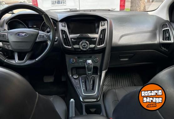Autos - Ford focus 2016 Nafta 140000Km - En Venta
