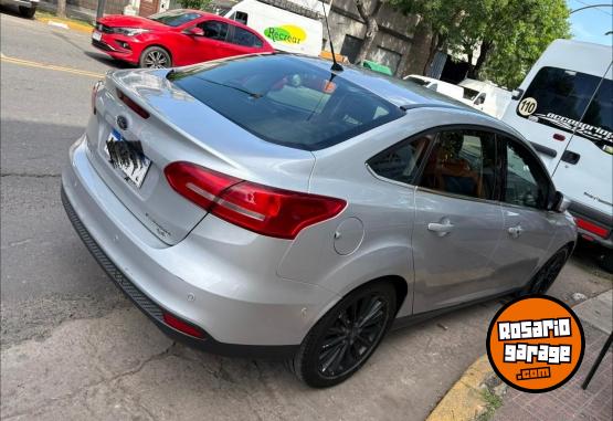 Autos - Ford focus 2016 Nafta 140000Km - En Venta