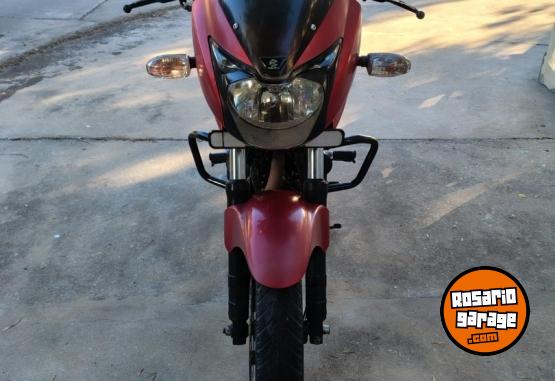 Motos - Bajaj Rouser Pulsar 180cc 2011 Nafta 111111Km - En Venta