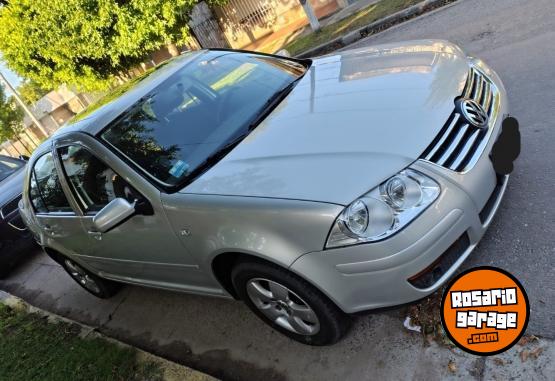 Autos - Volkswagen Bora 2010 Nafta 46000Km - En Venta