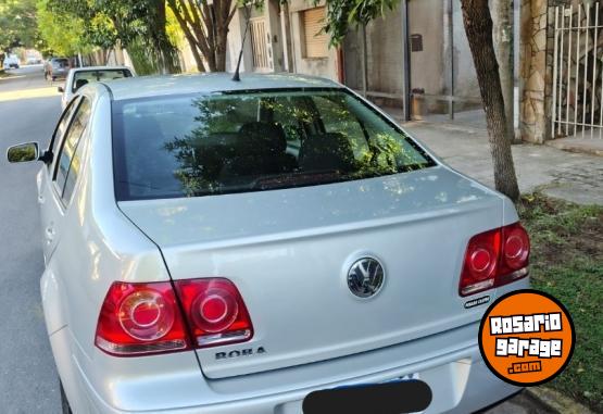 Autos - Volkswagen Bora 2010 Nafta 46000Km - En Venta