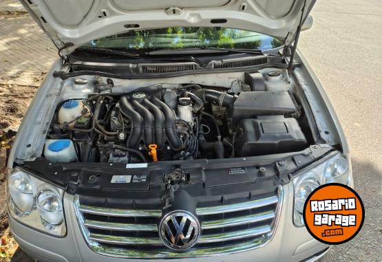 Autos - Volkswagen Bora 2010 Nafta 46000Km - En Venta