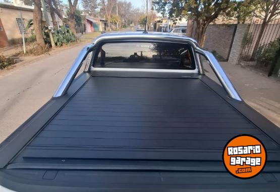 Camionetas - Ford Ranger xlt 4�2 aut. 210hp 2023 Diesel 35000Km - En Venta