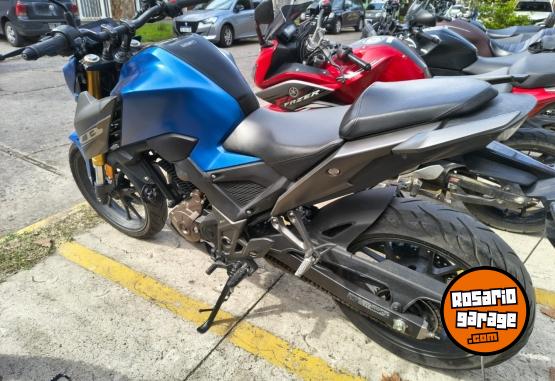 Motos - Honda CB300 2024 Nafta 9900Km - En Venta
