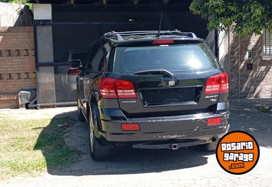 Camionetas - Dodge Journey 2011 Nafta 135000Km - En Venta