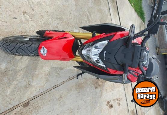 Motos - Honda CB300F TWISTER 2024 Nafta 12183Km - En Venta