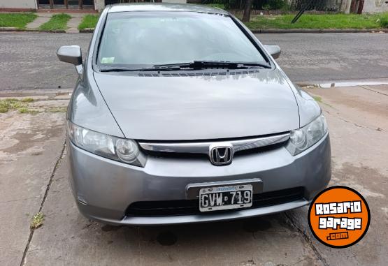 Autos - Honda Civic 2008 Nafta 229000Km - En Venta