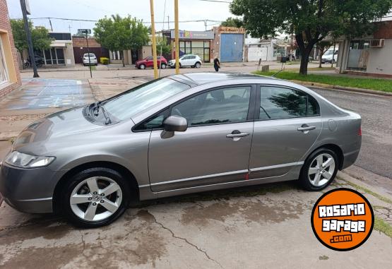 Autos - Honda Civic 2008 Nafta 229000Km - En Venta