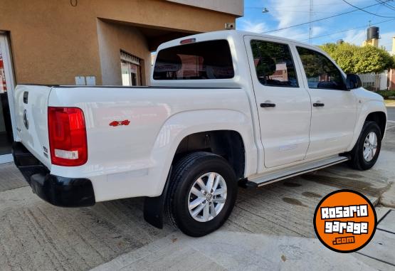 Camionetas - Volkswagen Amarok Starline 140cv 4x4 2015 Diesel 147000Km - En Venta