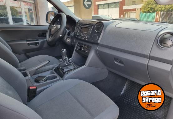 Camionetas - Volkswagen Amarok Starline 140cv 4x4 2015 Diesel 147000Km - En Venta