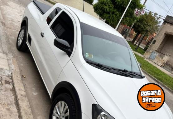 Utilitarios - Volkswagen Saveiro 2014 Nafta 140000Km - En Venta