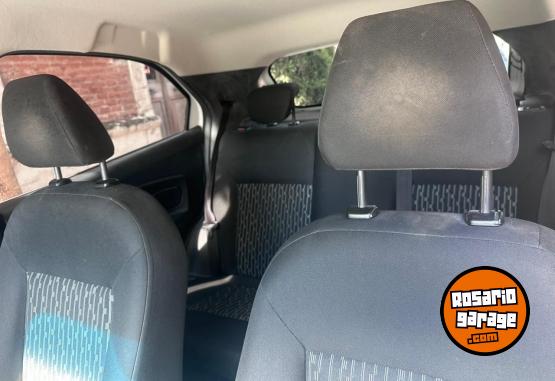 Autos - Ford KA 2021 Nafta 83000Km - En Venta