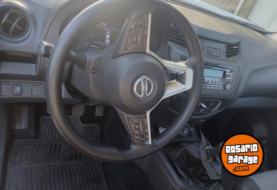 Camionetas - Nissan Frontier 2023 Diesel 44000Km - En Venta