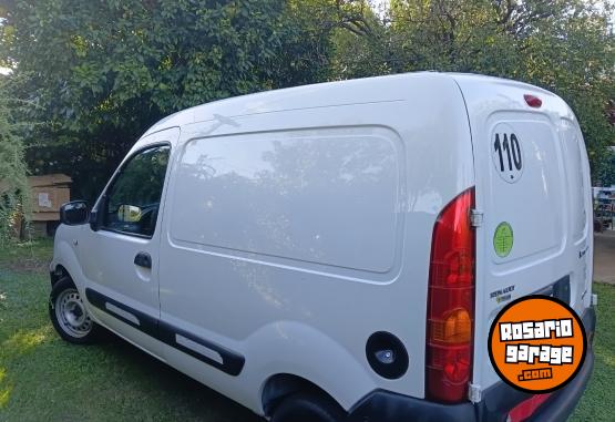 Utilitarios - Renault Kangoo 2018 GNC 130000Km - En Venta
