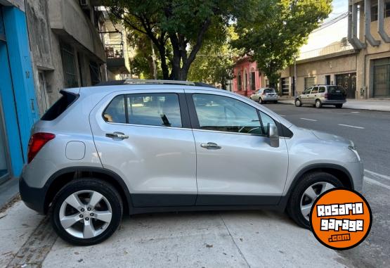 Camionetas - Chevrolet Tracker Premier AT 2014 Nafta 90000Km - En Venta