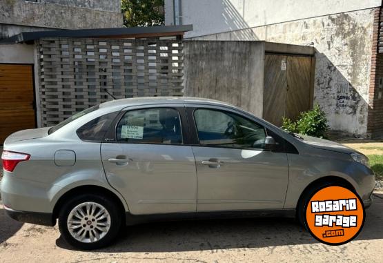 Autos - Fiat GRAND SIENA 2016 Nafta 147000Km - En Venta