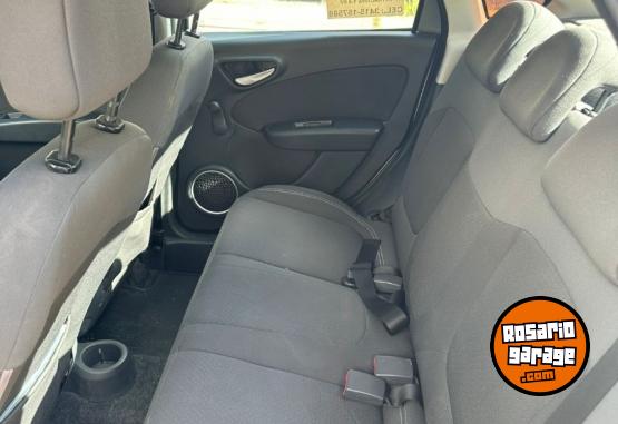 Autos - Fiat GRAND SIENA 2016 Nafta 147000Km - En Venta