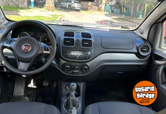 Autos - Fiat GRAND SIENA 2016 Nafta 147000Km - En Venta