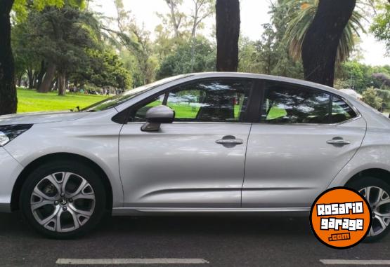 Autos - Citroen C4 lounge 2019 Nafta 135000Km - En Venta