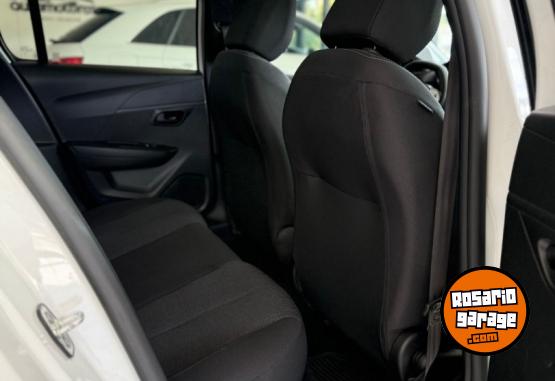 Autos - Peugeot 208 2023 Nafta 40000Km - En Venta