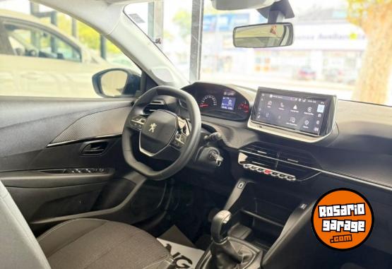 Autos - Peugeot 208 2023 Nafta 40000Km - En Venta