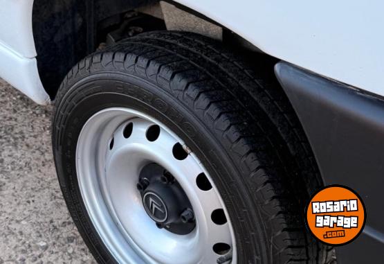 Utilitarios - Citroen Berlingo 2023 Nafta 28000Km - En Venta