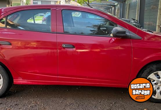 Autos - Chevrolet Onix Joy 2015 GNC 125000Km - En Venta