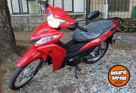 Motos - Honda 110S 2023 Nafta 6Km - En Venta