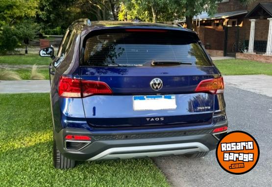 Autos - Volkswagen Taos Comfortline 2024 Nafta 19900Km - En Venta