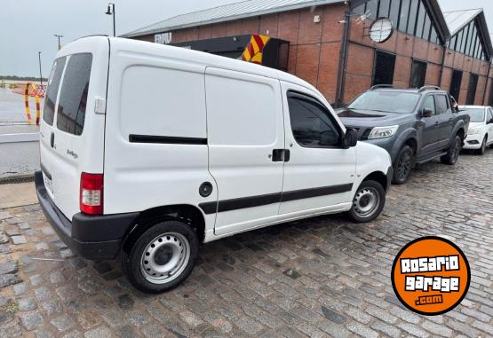 Utilitarios - Citroen Berlingo 2021 Diesel 108000Km - En Venta