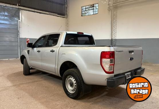 Camionetas - Ford Ranger 2.2 XL 2015 Diesel 200000Km - En Venta