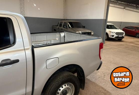 Camionetas - Ford Ranger 2.2 XL 2015 Diesel 200000Km - En Venta