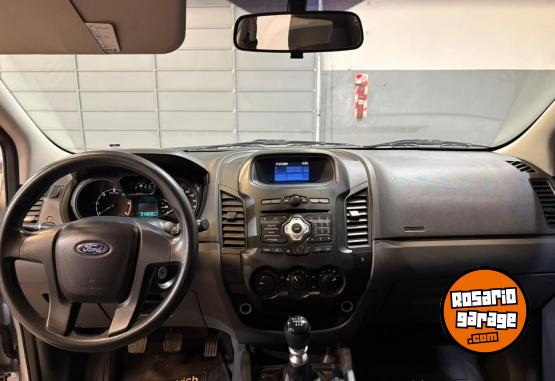 Camionetas - Ford Ranger 2.2 XL 2015 Diesel 200000Km - En Venta