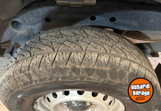 Camionetas - Ford Ranger 2.2 XL 2015 Diesel 200000Km - En Venta