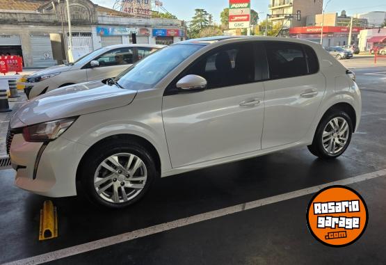 Autos - Peugeot 208 Active 2022 Nafta 130000Km - En Venta